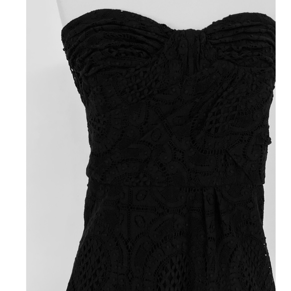 $1995 Burberry London Sonya Strapless Lace Cocktail Midi Dress in Black - Picture 3 of 9